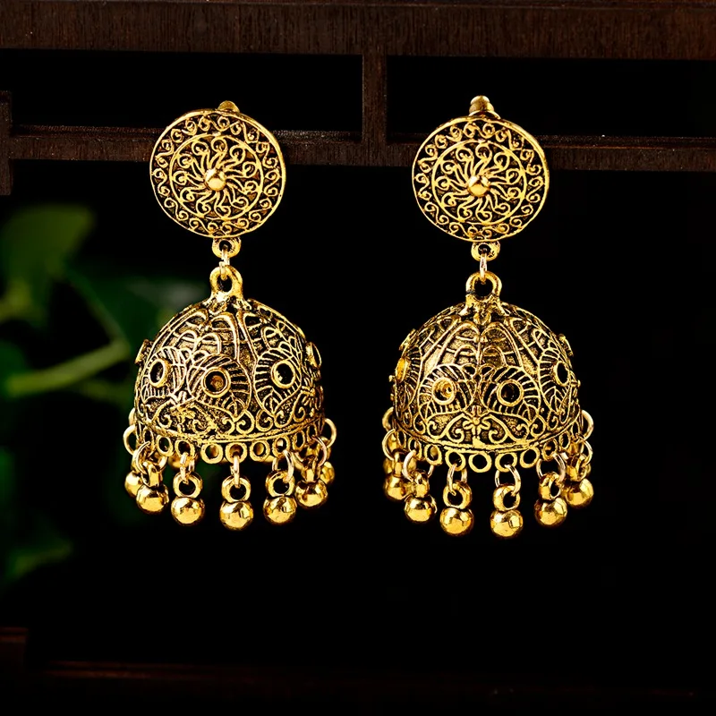 

OIQUEI 2019 Gold Big Bells Indian Jhumka Earring Bohemia Ethnic Carved Hanging Earrings For Women pendientes Mujer Gypsy Jewelry