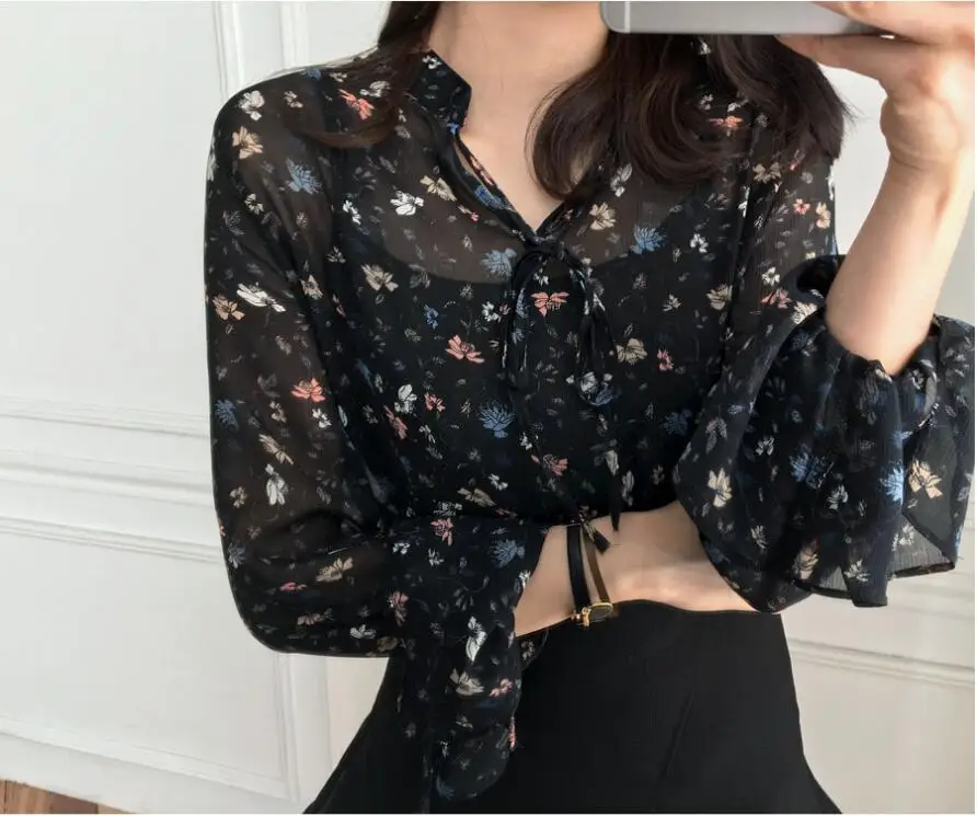 

Women 2019 Spring Summer Blouse Women Chiffon Floral Flare Sleeve Bow Shirt Top Blouse Office Style Chemise Femme /PY