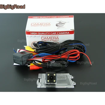 

BigBigRoad Car Rear View Reversing backup Camera with power relay / filter For Jeep Compass Liberty Grand Cherokee Patriot
