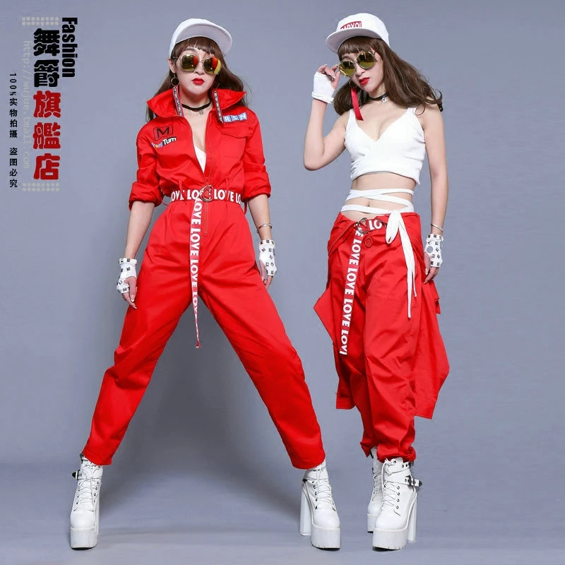 

The new hip-hop nightclub singer tooling piece underwear waist loose big yards female fashion