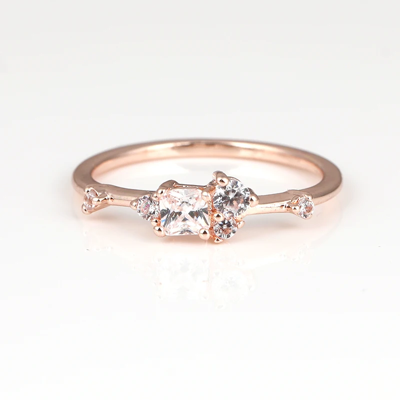 

Chic Dainty Cute Women's Fashion Round Square Zircon Simple Micro-inlaid Zircon Rings Delicate Rings Wedding Ring