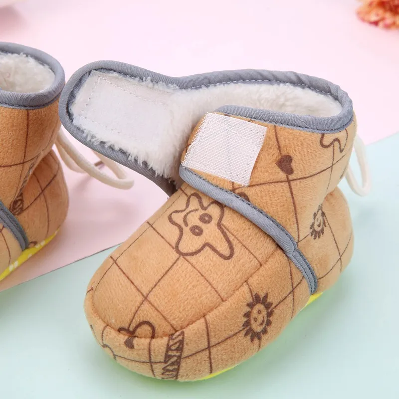 Малышей для новорожденных девочек с мягкой кроватки подошва сапоги Prewalker теплая обувь 0-12 м