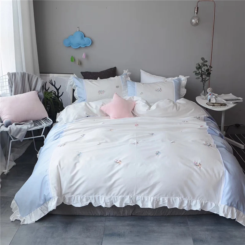 

4Pcs luxury Egypt cotton full of romance Bedding Set Embroidery Ruffles Duvet cover set Bed Sheet Pillowcases Queen King Size