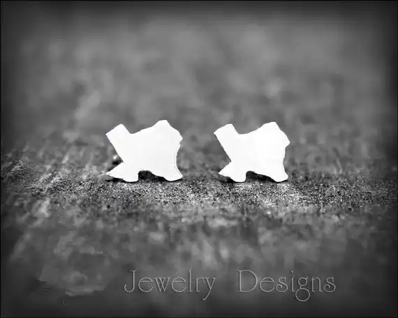 Fashion Tiny Outline Texas Map Stud Earrings Usa Tx State Earring Tiny Outline Texas Map Stud Earrings