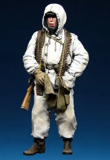 

Models 1/35 German Winter Soldier Historical WWii Figure resin Free Shipping