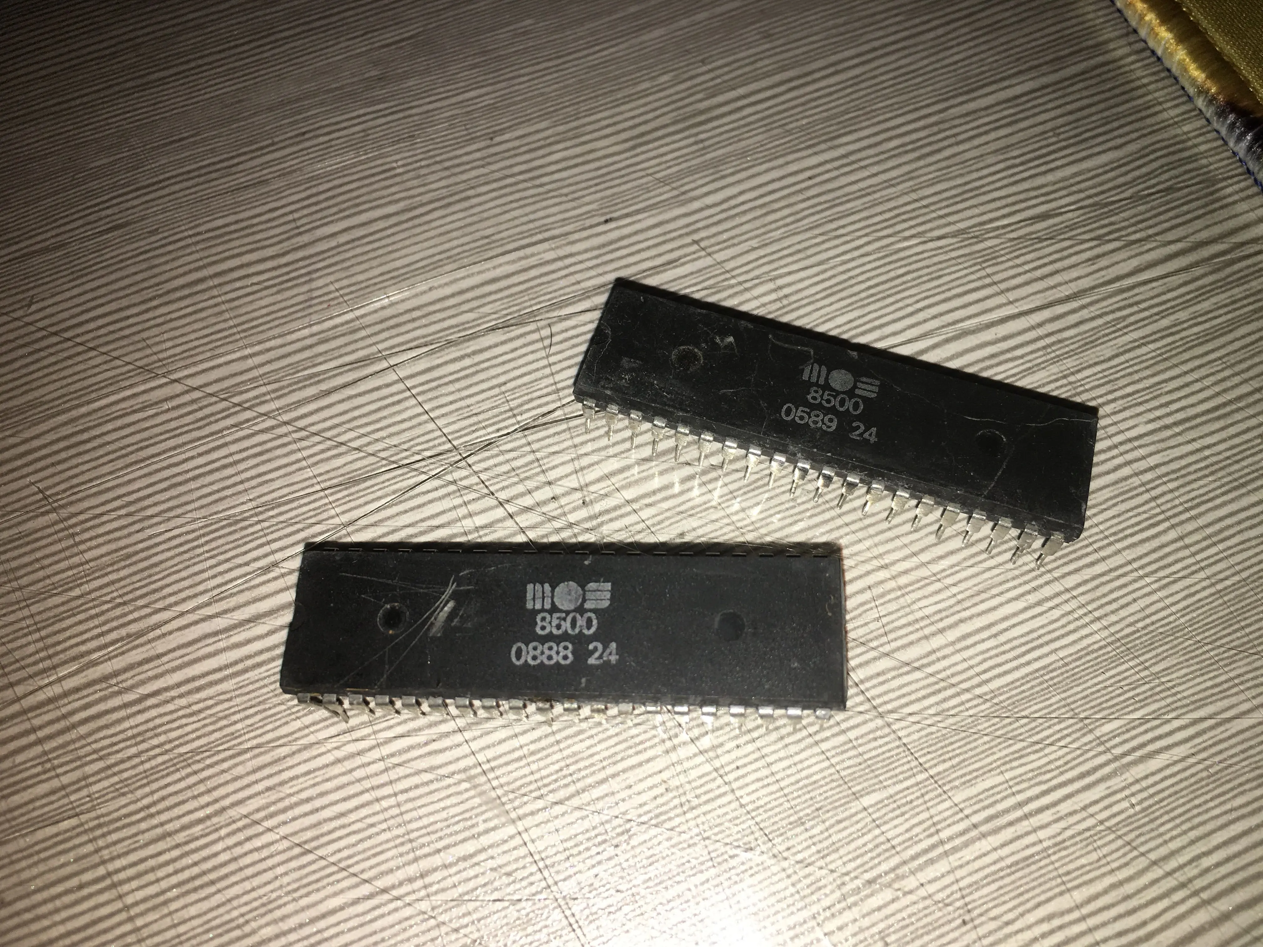 8500 DIP