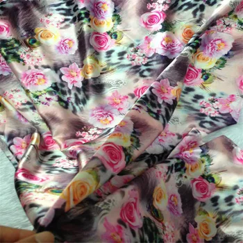 

2017 Promotion Woven Anti-static Superior Quality Large Floral Print Fabric