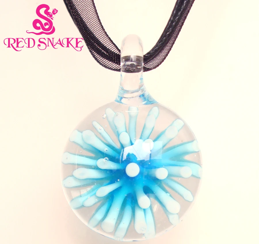 

RED SNAKE Round Shape With Beautiful Flower Pattern Pendant