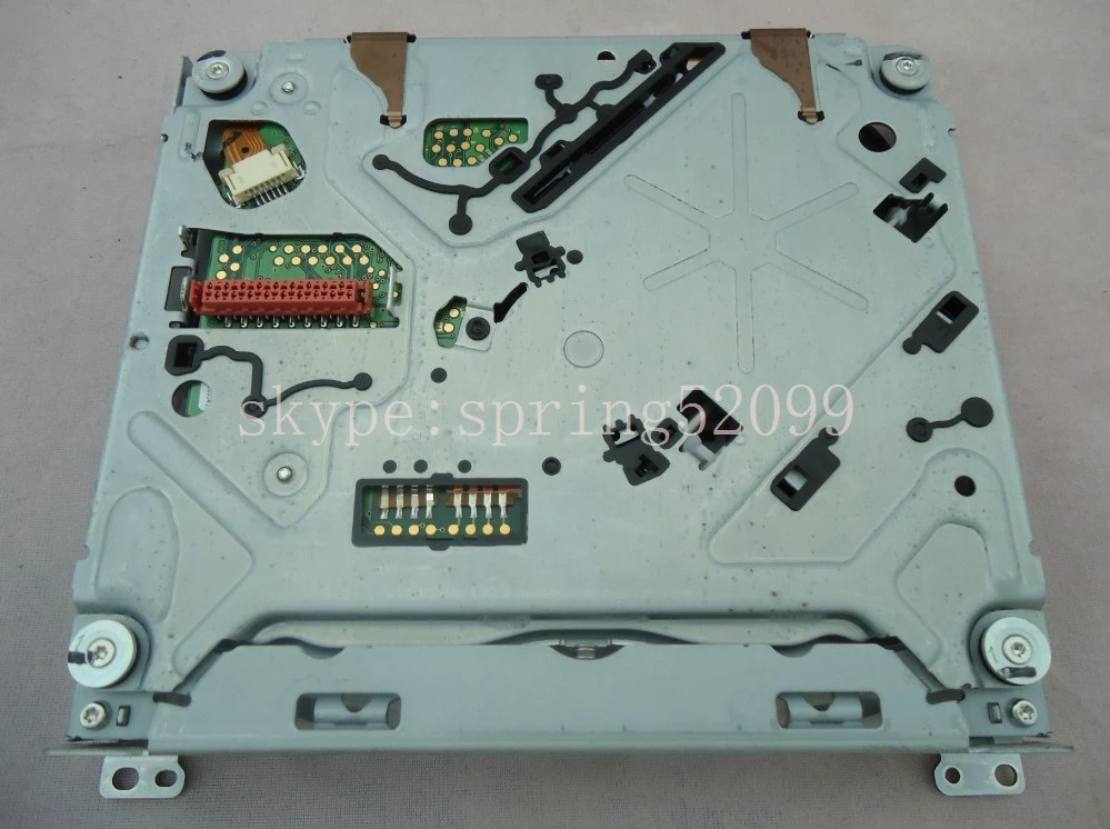 

Original PLDS CDM-M8 4.7/83 CD loader mechanism for Mercedes car CD radio BMW E60 E90 CCC car CD player