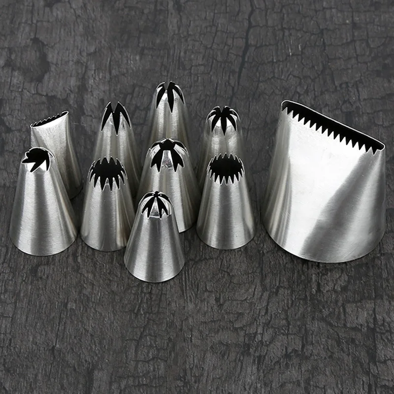 

1pcs DIY Cake Pastry Tip Cream Icing Piping Nozzle Pastry Tips Fondant Cake Decorating Tip Stainless Steel Nozzles Baking Tool