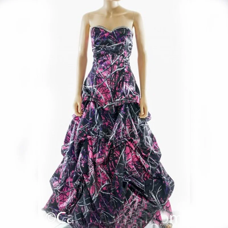 muddy girl wedding dress