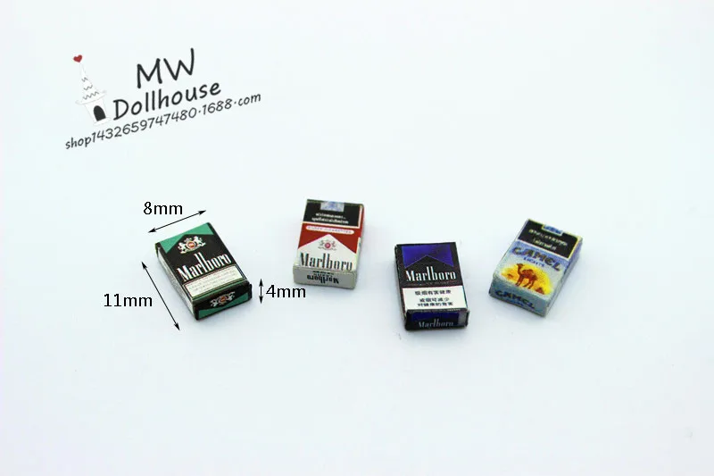 

1set=4pcs cigarette 1/6 1/12 Miniature food scene model small cloth doll house accessories mini cigarette case