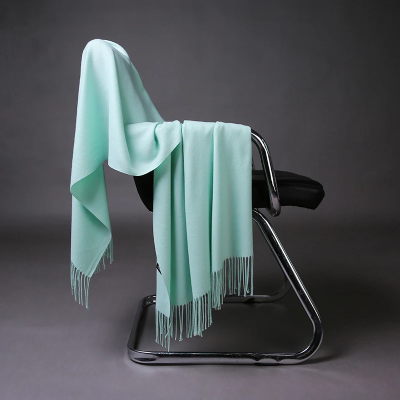 

Women solid green cashmere shaw cashmere scarves with tassel lady winter warm scarf high quality female party outdoors big shawl