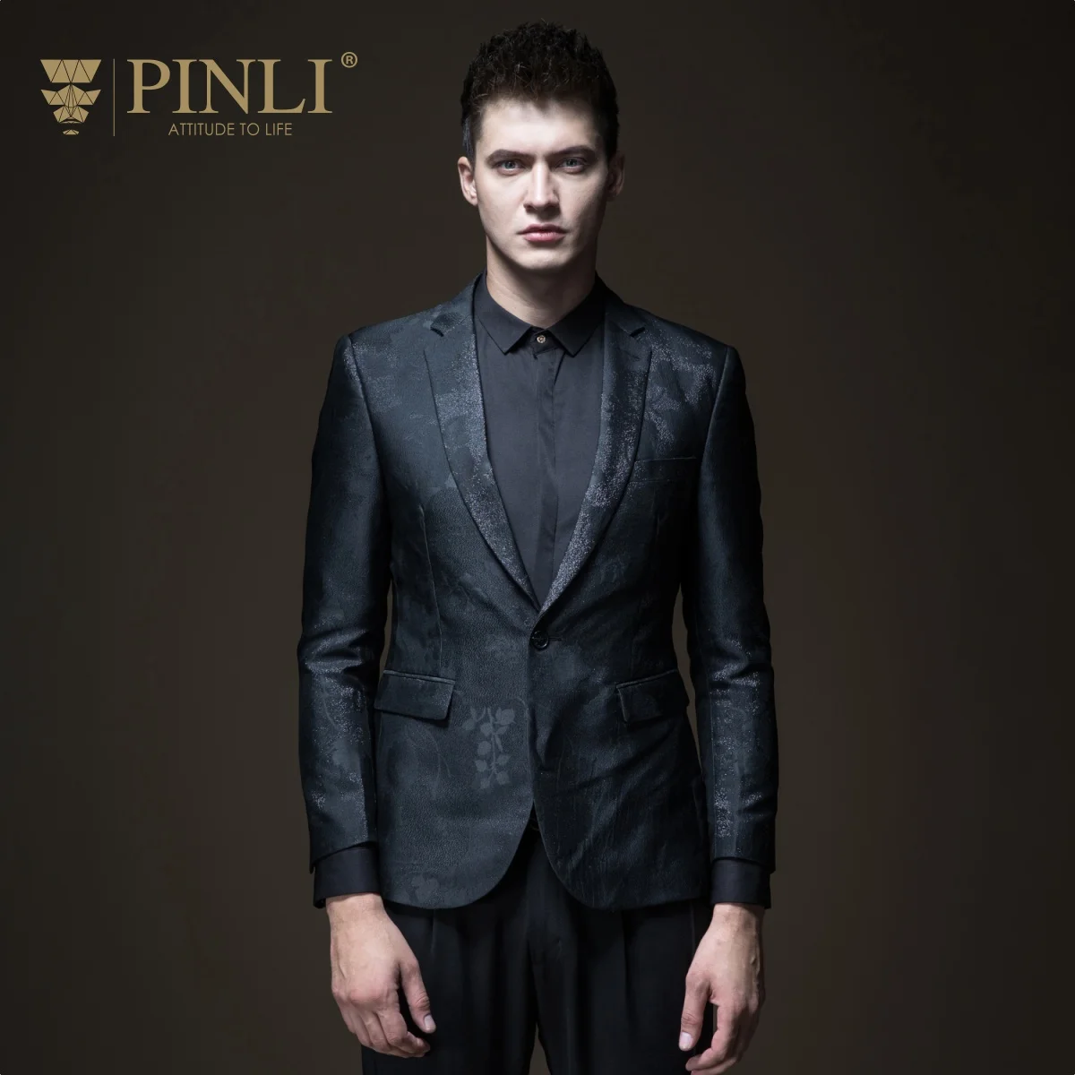 2019 Блейзер Masculino для блейзеры для певцов Для мужчин Pinli Pin лай Новый стиль Для мужчин костюм, один Западный жаккардовый костюм куртка B183506588