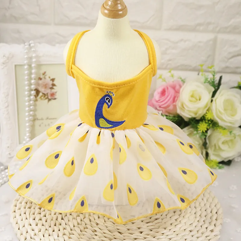 Fashion Summer Style Peacock print Dog Dress Dogs Princess Dresses Pet Yarn Skirt Clothing Supplies XS-XL