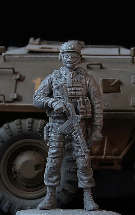

1/35 Scale Unpainted Resin Figure Modern Russian Special Force