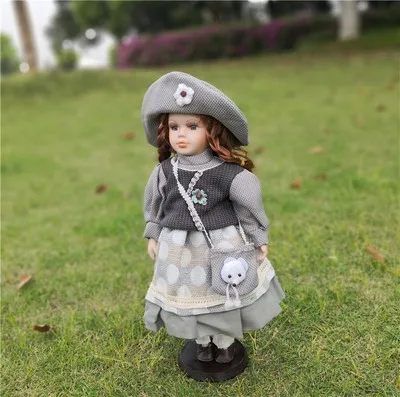 

Valentine's Beautiful Princess Character overs Russian character girl frozen queen porcelain doll wedding decoration