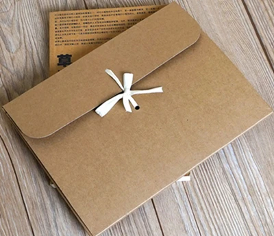 Большая крафт-бумажная коробка для шелкового шарфа упаковка белая плоская Подарочная коробка большая бумажная коробка для конвертов для книг/свадебных подарков носовой платок - Цвет: Коричневый