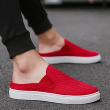 Новые летние половина тапочки для мужчин; Baotou; корейский педаль сандалии без застежки молодежи, комплект для отдыха, крутая для мужчин Мужская обувь, сандали