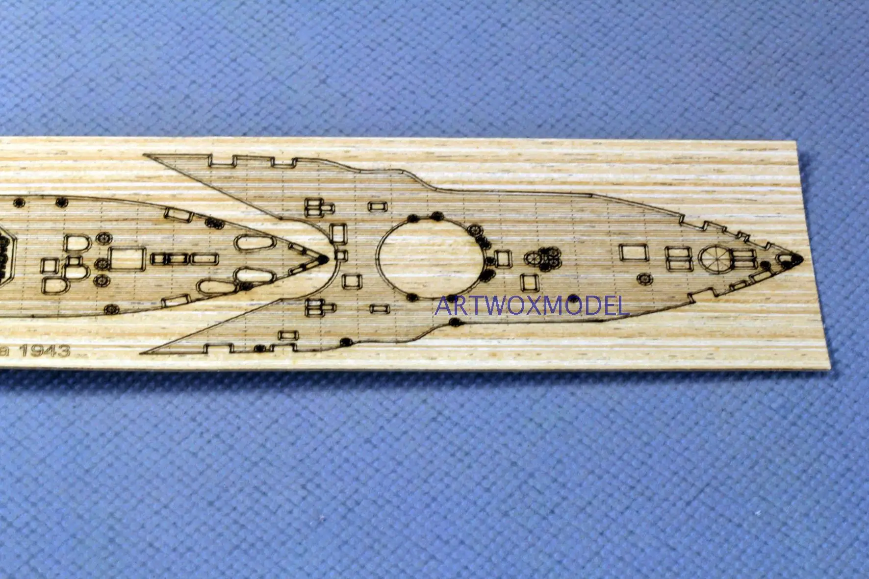 ARTWOX 05799 Yingmalaiya Трубач линкор 1943 деревянной палубе AW20147
