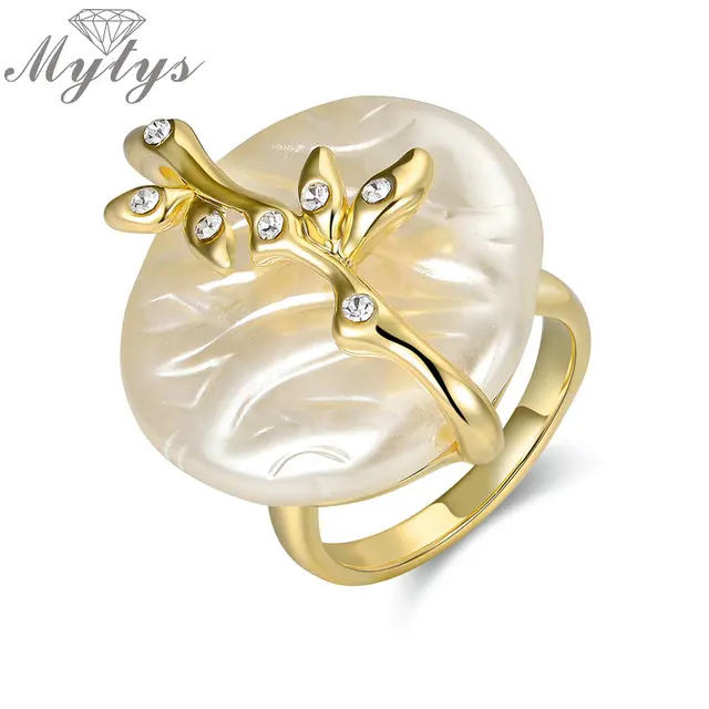 Mytys Artificiale Perla D'acqua Dolce Anello Color Oro GP Plant Design Anelli pe Mytys Artificiale Perla D'acqua Dolce Anello Color Oro GP Plant Design Anelli pe