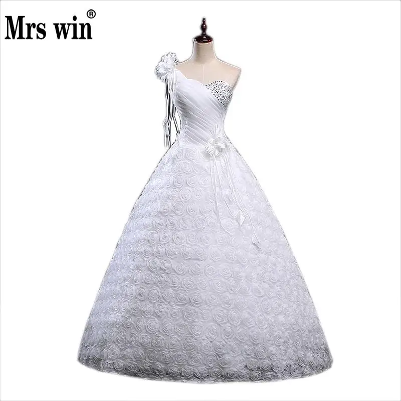 

New Spring And Summer Bride Strapless Dress One Shoulder Straps Romantic Wedding Dress