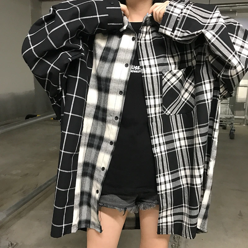 

2019 Autumn Women Shirts Fashion Plaid White Black Patchwork Blouse Men Shirt Top Casual Long Sleeve Turn-down Womens Clothing