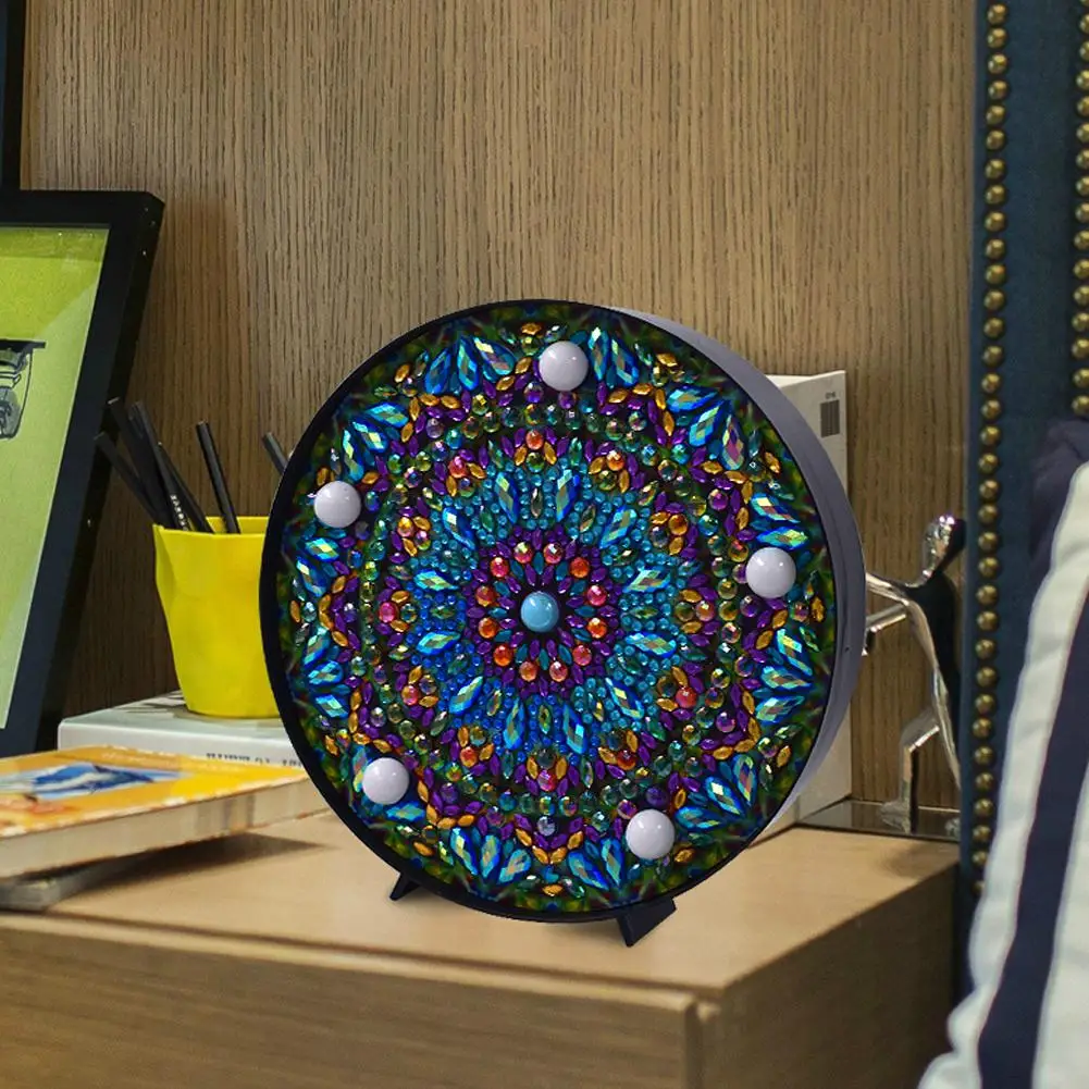 

Exquisite 5D round DIY diamond painting LED night light crafts home decoration to diamond embroidery art small ornaments