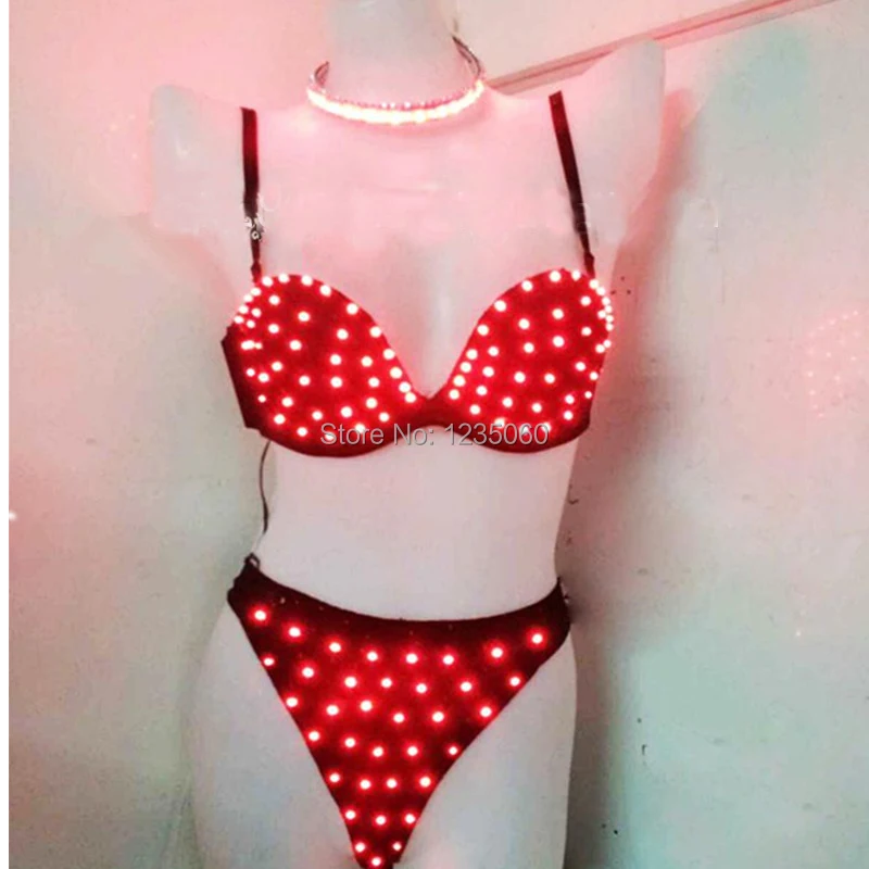 2015-New-Sexy-Costumes-Women-LED-Strobe-Luminous-Bra-Shorts-Sexy-Suit-Female-Singer-Stage-Performance (1)