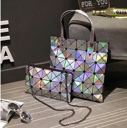 

Maelove Women-bag Geometric Plaid Bag Casual Tote Chain Shoulder bag female Composite style hologram laser silver bag