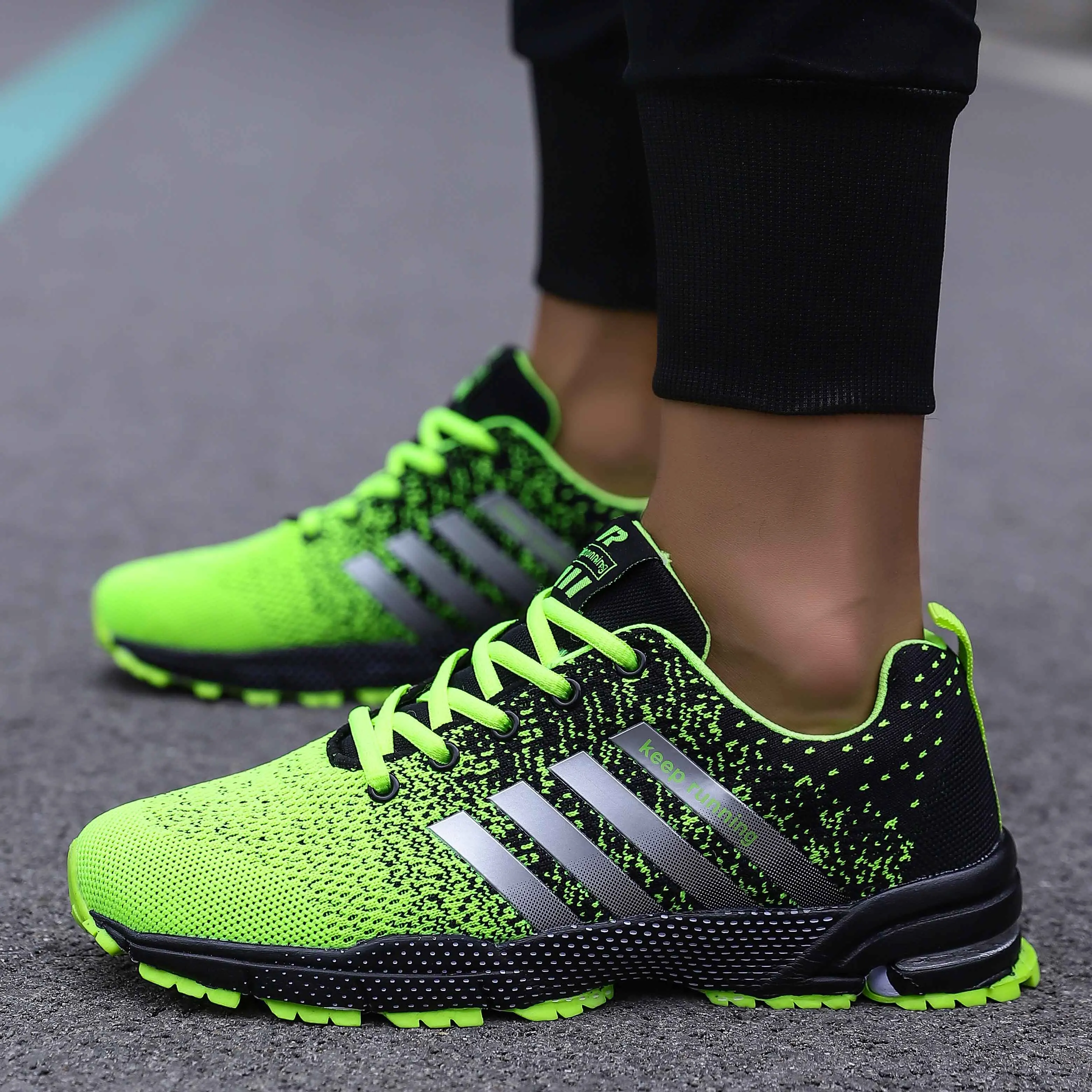 

2019 Men Running Shoes Couple Sport Shoes Men Flats Outdoor Sneakers Mesh Breathable Walking Footwear Sport Trainers big size 47