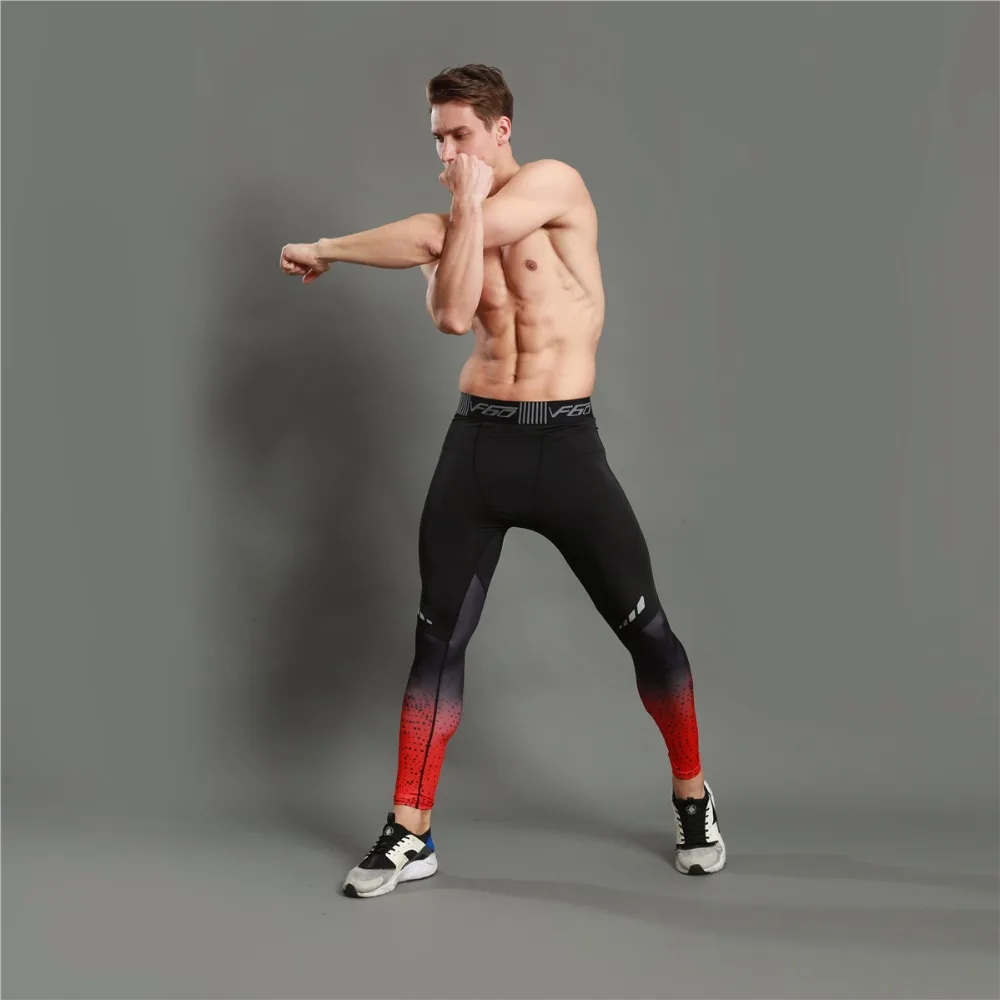 Leggings homme noir rouge, meggings bicolore réfléchissant yoga gym de face, plain-pied