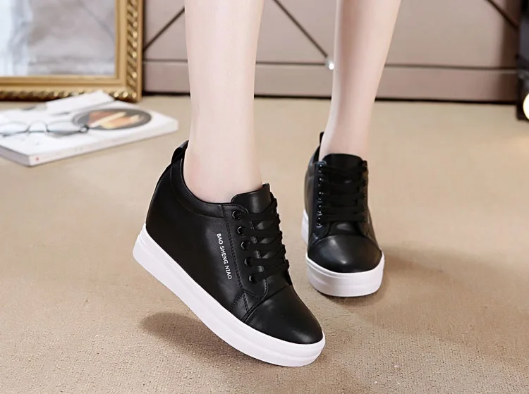 Women Shoes New Waterproof Wedges Woman Casual Shoes Platform Heels Female Leisure Black& White Women Sneakers