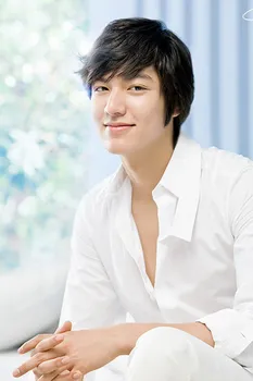 

Home Decoration Korean Star Lee Min Ho 90*60CM Wall Scroll Poster #35772