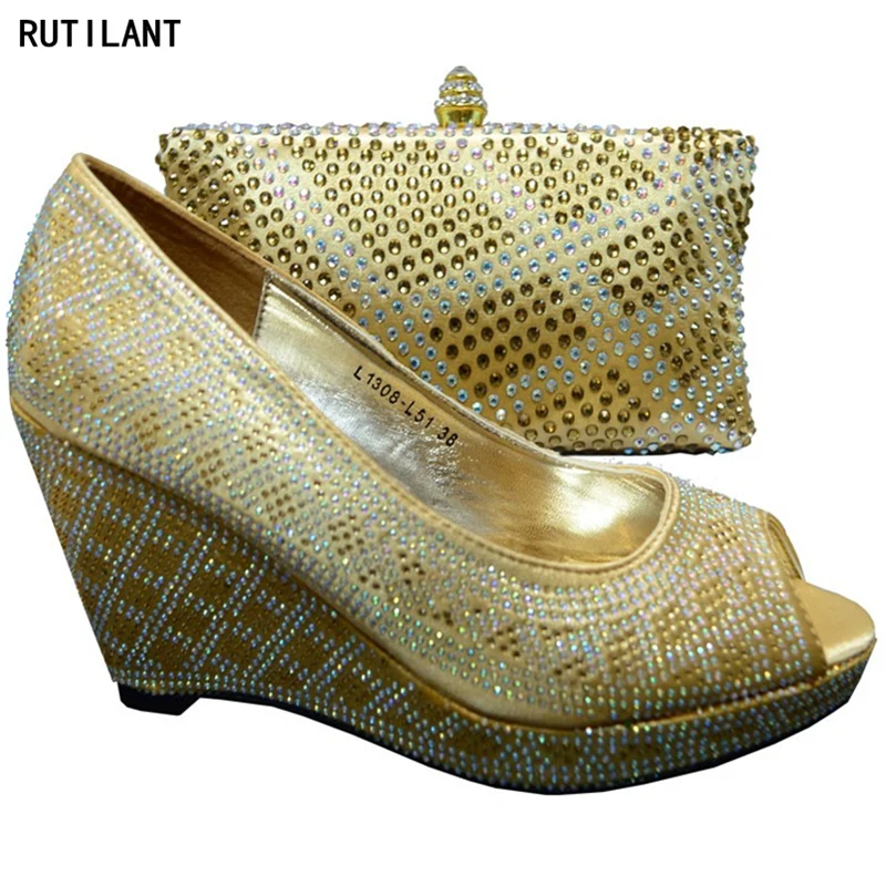 

Gold Color Italian Ladies Shoe and Bag Set Decorated with Rhinestone Nigerian Wedding Shoe and Bag Set High Quality African Shoe