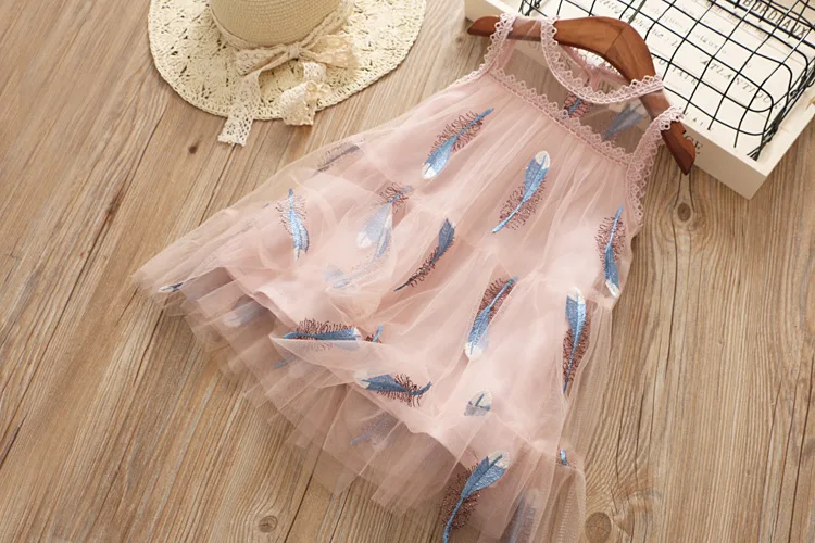Humor Bear/детская одежда; новое летнее Брендовое платье для девочек; Сетчатое платье в Корейском стиле; праздничное платье принцессы без рукавов с вышивкой в виде перьев