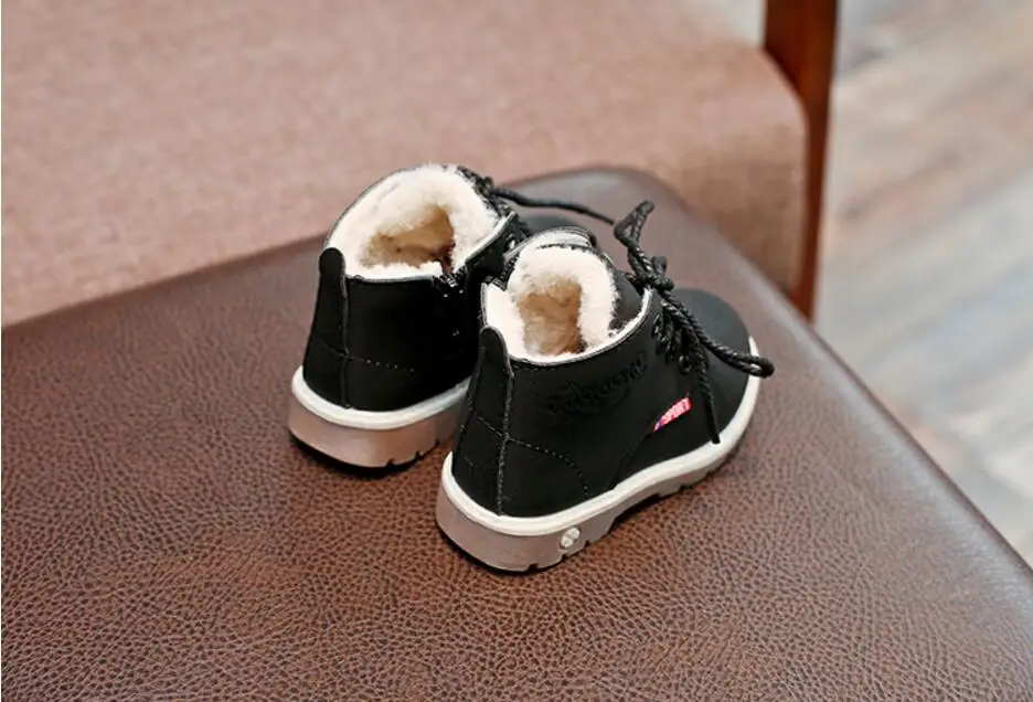 Водонепроницаемая детская зимняя обувь для девочек, зимние сапоги для мальчиков, Детские брендовые плюшевые мягкие детские сапоги на плоской резиновой подошве