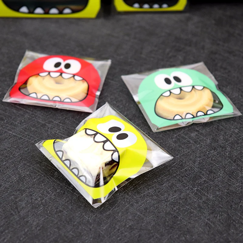 100PCS-10-X-13cm-Cartoon-Cute-Candy-Cookie-Bakery-Biscuit-Plastic-Bags-for-Homemade-Baking-Gift (3)