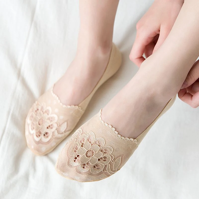 

Women Summer Socks Spring Summer Soft Breathable Lace Flower Short Antiskid Invisible Comfortable Boat Socks