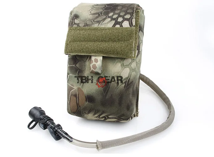 

TMC 27OZ Hydration Pack With Water Bladder Airsoft MOLLE Hydration Pouch In Mandrake+Free shipping(SKU12050439)