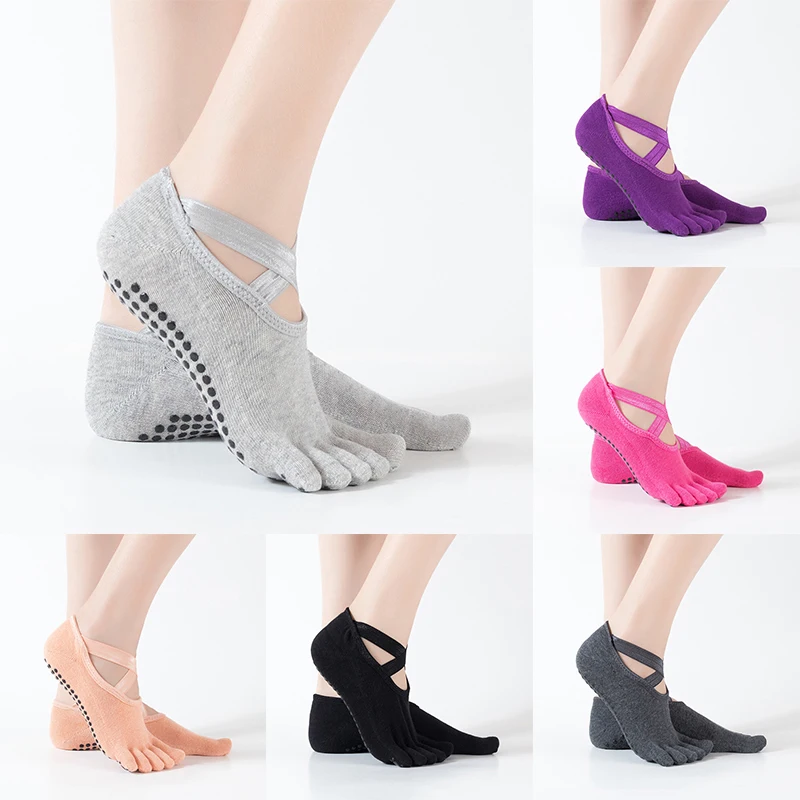 

1Pair Women Girls Toe Socks Anti Slip Gym Pilates Ballet Socks Half Toe Exercises Fitness Breathable Solid Color Sock Slippers
