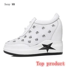 Туфли на танкетке из натуральной кожи; женские лоферы на плоской подошве со шнуровкой; Повседневная прогулочная обувь на плоской подошве, увеличивающая рост; высокое качество