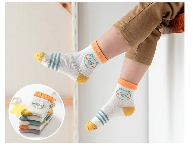 sock X  (4)