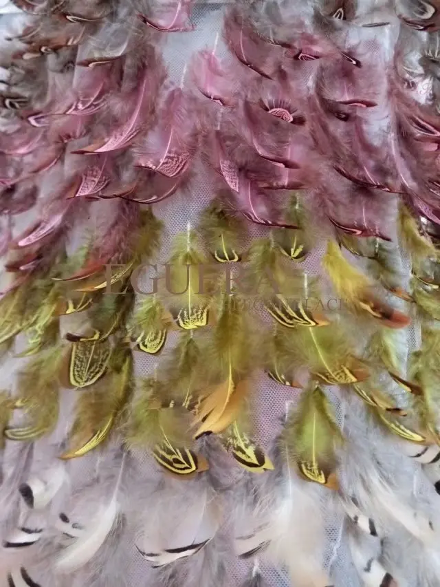 lace with feathers styles