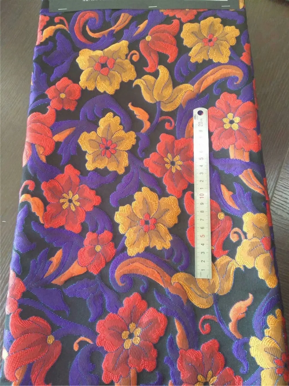 European style embossed silver imprint jacquard fabric dress A word