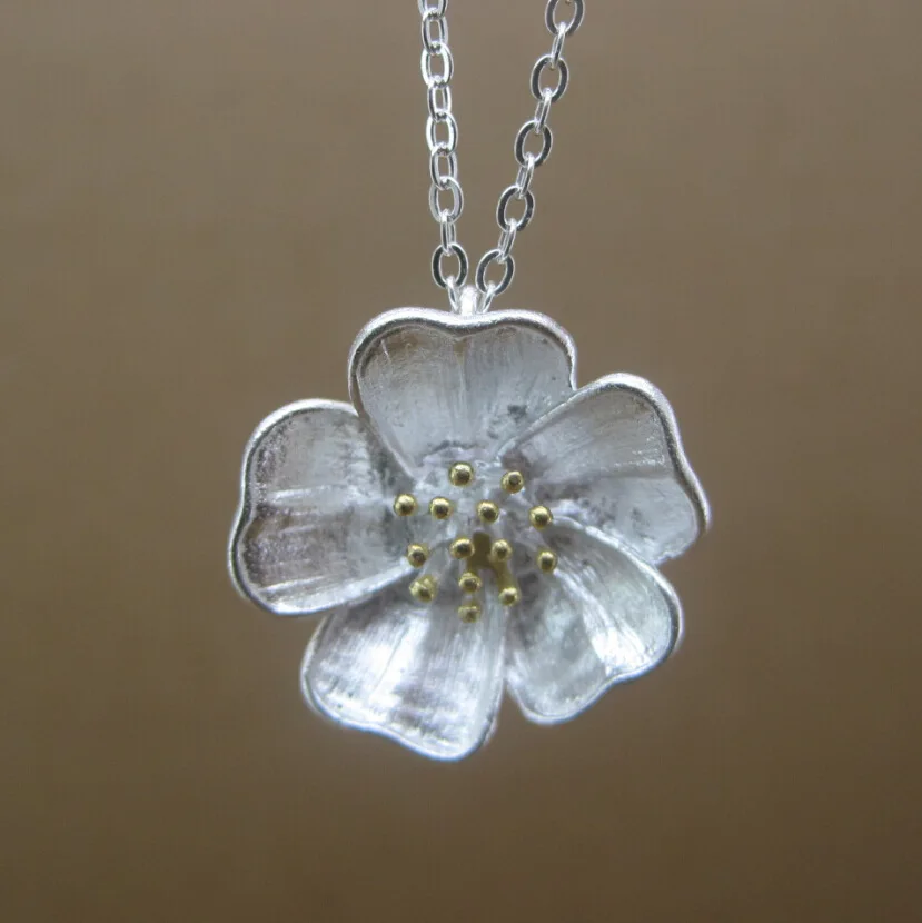 Sterling 925 silver flower necklace Handmade personalized jewelry brand new pendant  for women
