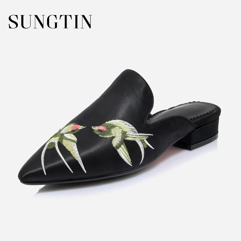 embroidered pointed toe flats
