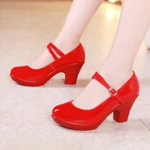 Big Size 32-43 scarpe con tacco medio con plateau scarpe da sposa da donna rosso bianco 2021 autunno Mary Jane scarpe da donna in pelle