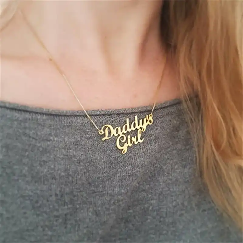 Model kalung emas pakai nama