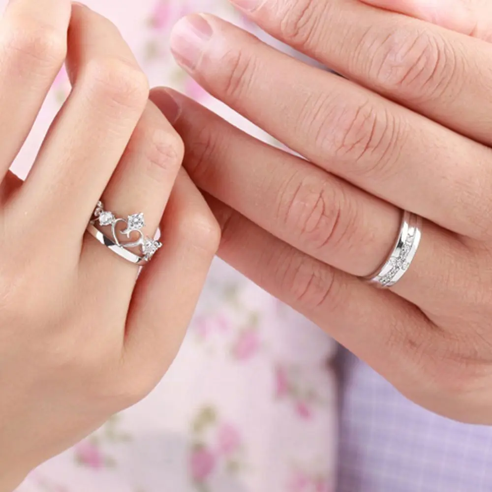 

1 Pair Couple Rings Exquisite Shining Crystal Queen Crown Cross Silver Wedding Party Rings High Quality Lover Jewelry Gift